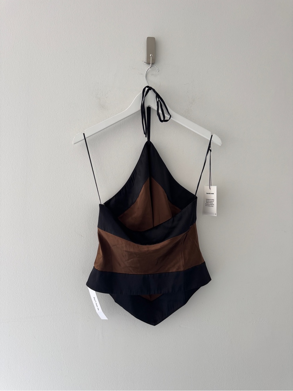 REFORMATION Jillian Silk Top in Pinecone 6 - Picture 4 of 6